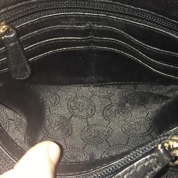 Michael Kors Sloan Quilted-Leather Shoulder Bag - Picture 3 of 5